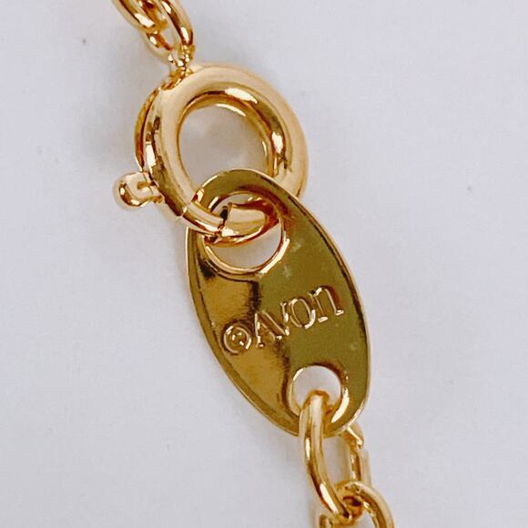 Vintage Avon Lucite Red Candy Apple Clear Rhinestone Pendant Necklace 32" Long - Picture 9 of 11